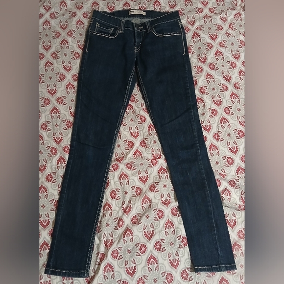 Levi's Skinny Jeans - Picture 1 of 7